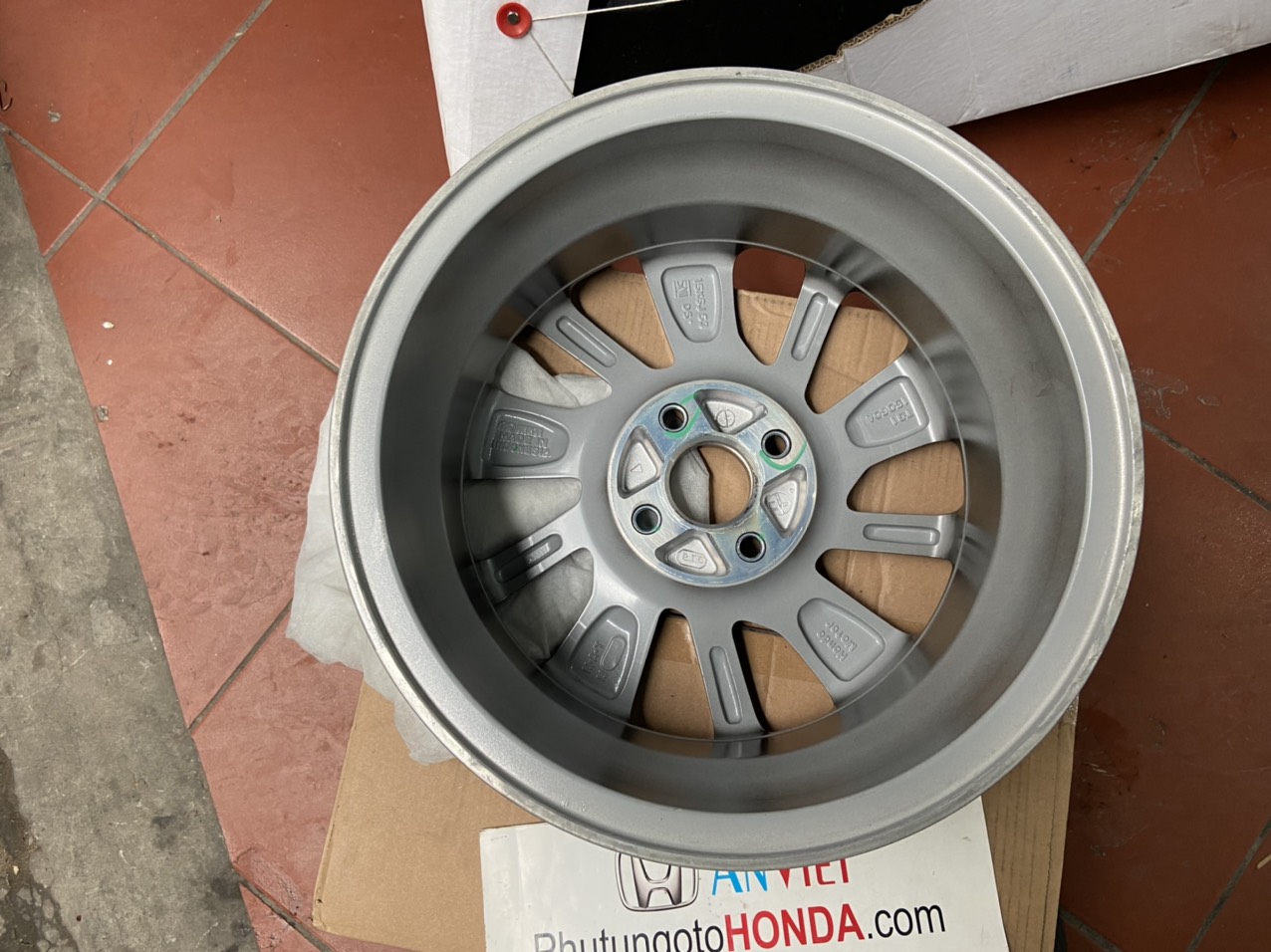 La zăng xe Honda BRIO